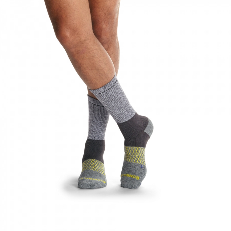 Bombas Men's Targeted Compression Performance Calf Sock 3-Pack - Click Image to Close