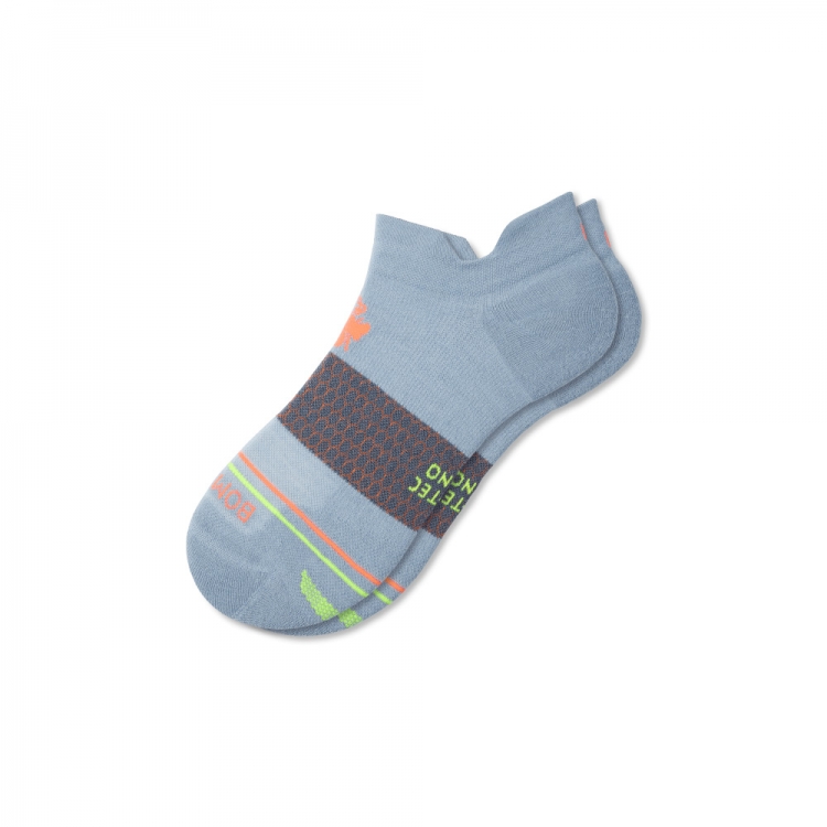 Bombas Women's Merino Wool Blend Athletic Ankle Socks - Click Image to Close