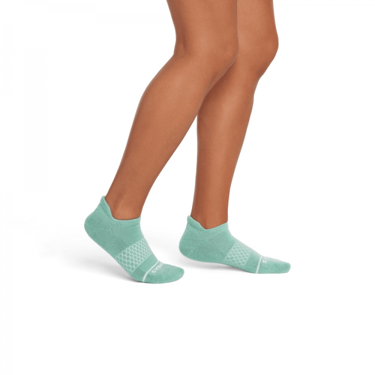 Bombas Women's Merino Wool Blend Ankle Socks - Click Image to Close